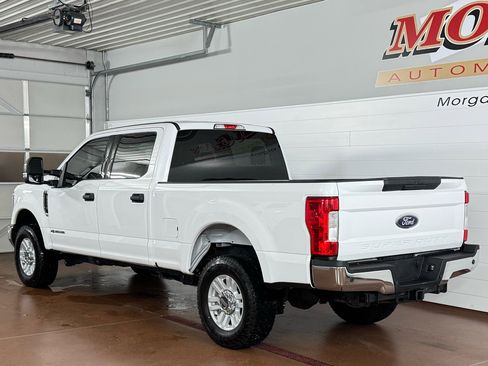 Used 2019 Ford F250 XLT w/ XLT Value Package image 6