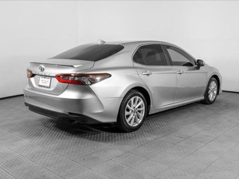 Used 2023 Toyota Camry LE image 8