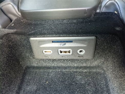 Certified 2021 Chevrolet Corvette Stingray Coupe w/ 1LT image 25