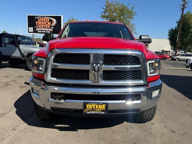 Used 2018 RAM 3500 Tradesman w/ Chrome Appearance Group AWD/4WD image 5