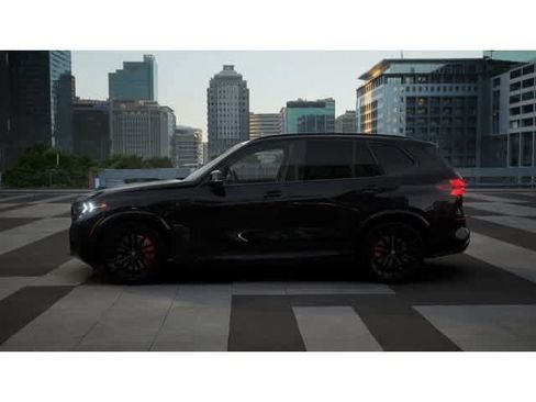 New 2026 BMW X5 xDrive40i w/ M Sport Package AWD/4WD image 4