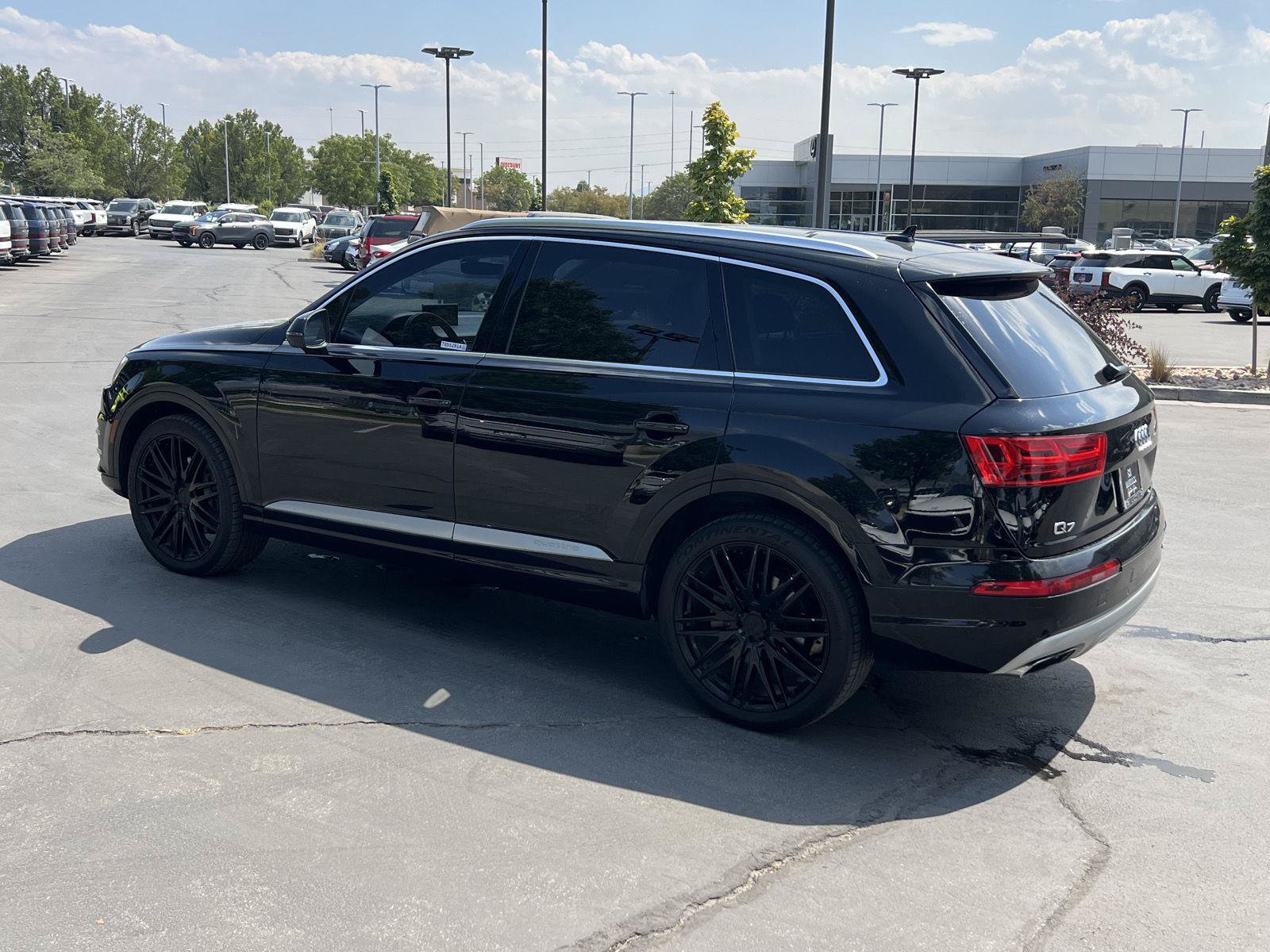 Used 2019 Audi Q7 3.0T Premium Plus AWD/4WD image 18