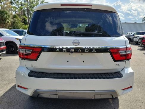 Used 2023 Nissan Armada SL w/ Captain's Chairs Package image 7