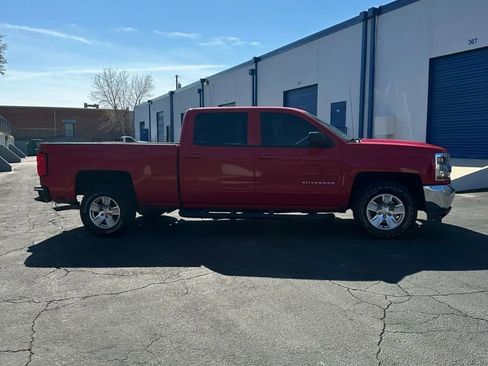 Used 2018 Chevrolet Silverado 1500 LT w/ Trailering Package RWD image 5