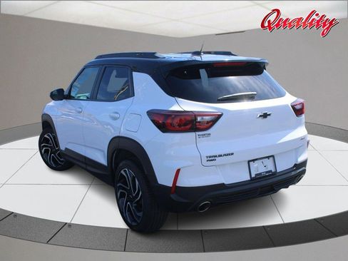 Used 2024 Chevrolet TrailBlazer RS image 5