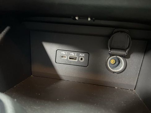 Used 2023 Nissan Sentra SV image 29