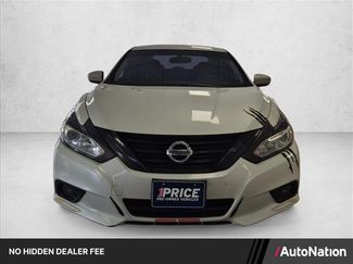 Used 2017 Nissan Altima 2.5 SL w/ Moonroof Package FWD video 1