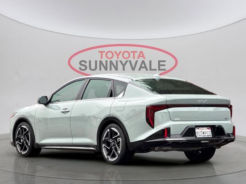 Used 2025 Kia K4 GT-Line image 7
