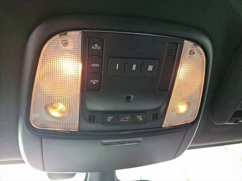 Certified 2022 Dodge Durango R/T image 32