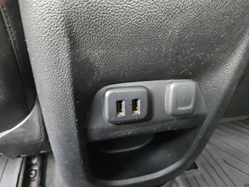Used 2016 GMC Canyon SLE w/ All Terrain Package AWD/4WD image 26