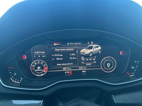 Used 2019 Audi SQ5 Premium Plus w/ Premium Plus Package image 6