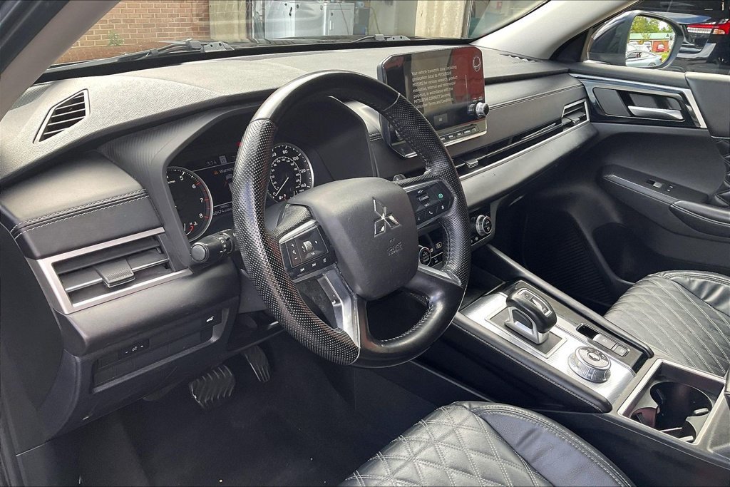 Used 2022 Mitsubishi Outlander SEL AWD/4WD image 13