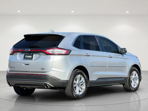 Used 2018 Ford Edge SEL w/ Equipment Group 201A FWD image 5