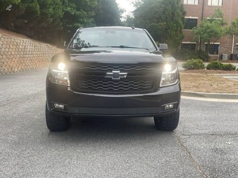 Used 2019 Chevrolet Tahoe LT AWD/4WD image 3