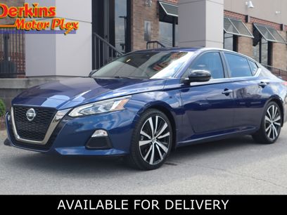 Used 2020 Nissan Altima 2.5 SR w/ Premium Package