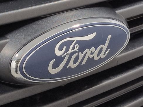 Used 2019 Ford Transit 150 130 Low Roof w/ Interior Upgrade Package image 12