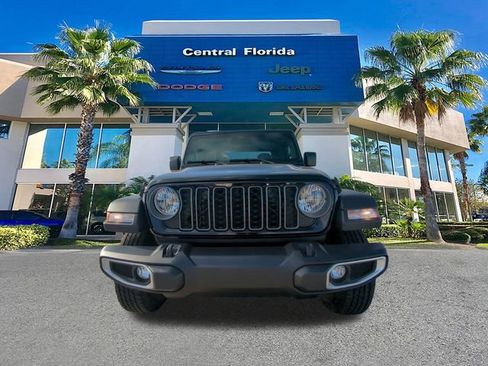 New 2026 Jeep Gladiator Sport image 3