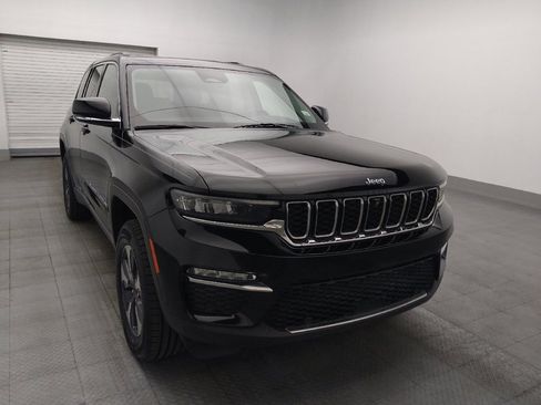 Used 2022 Jeep Grand Cherokee Limited 4xe w/ Luxury Tech Group II AWD/4WD image 14