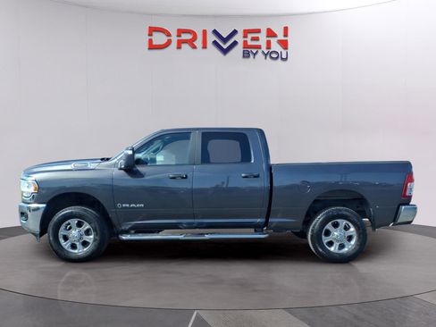 Used 2024 RAM 2500 Big Horn AWD/4WD image 2