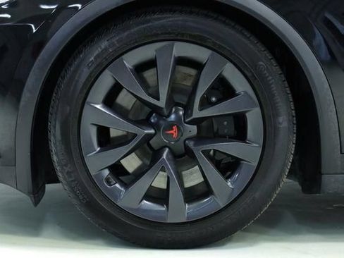 Used 2023 Tesla Model X AWD/4WD image 7