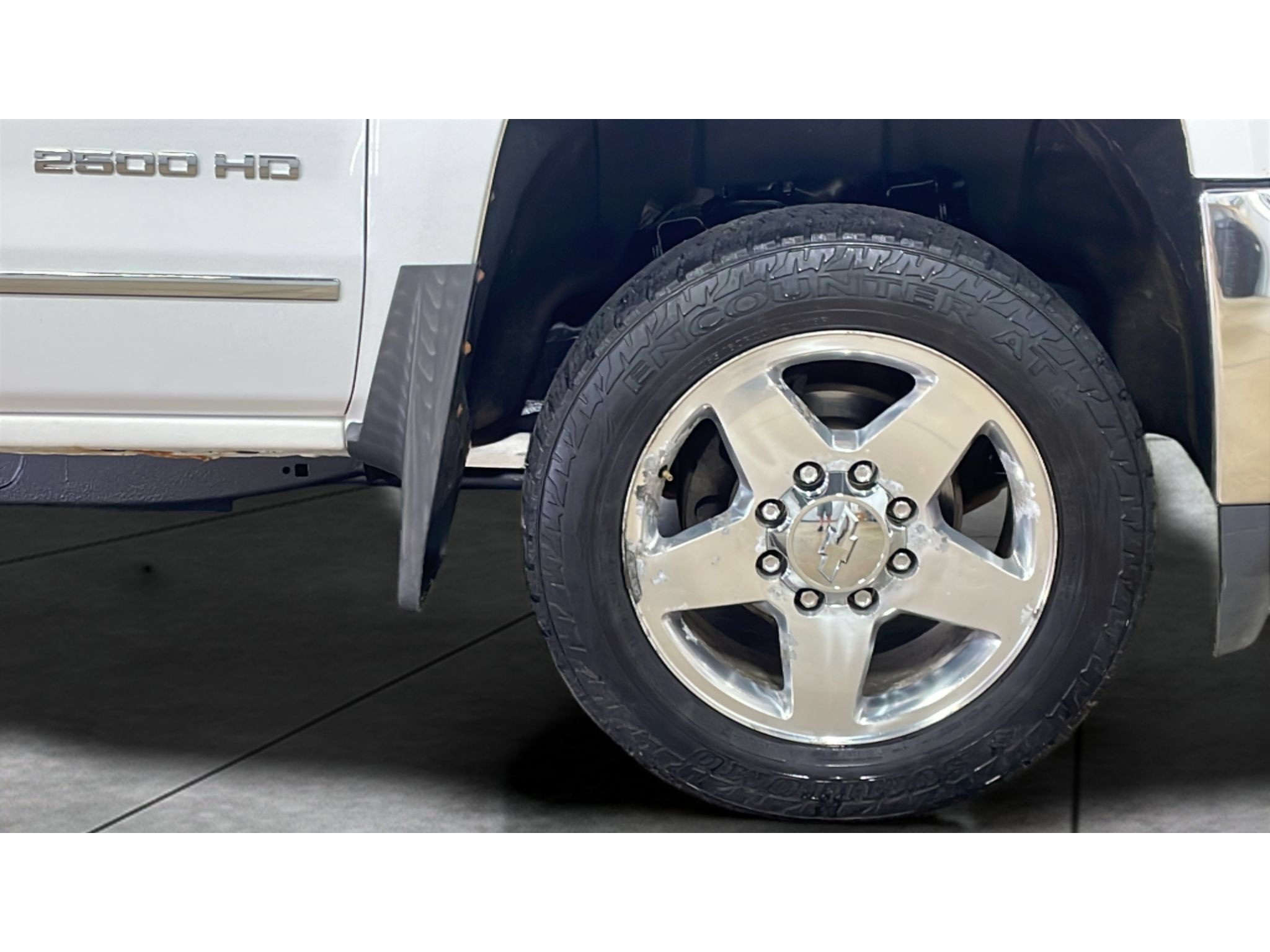 Used 2015 Chevrolet Silverado 2500 LTZ w/ Z71 Package, Off-Road AWD/4WD image 19