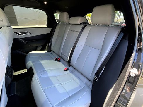 New 2026 Land Rover Range Rover Velar Dynamic SE image 10