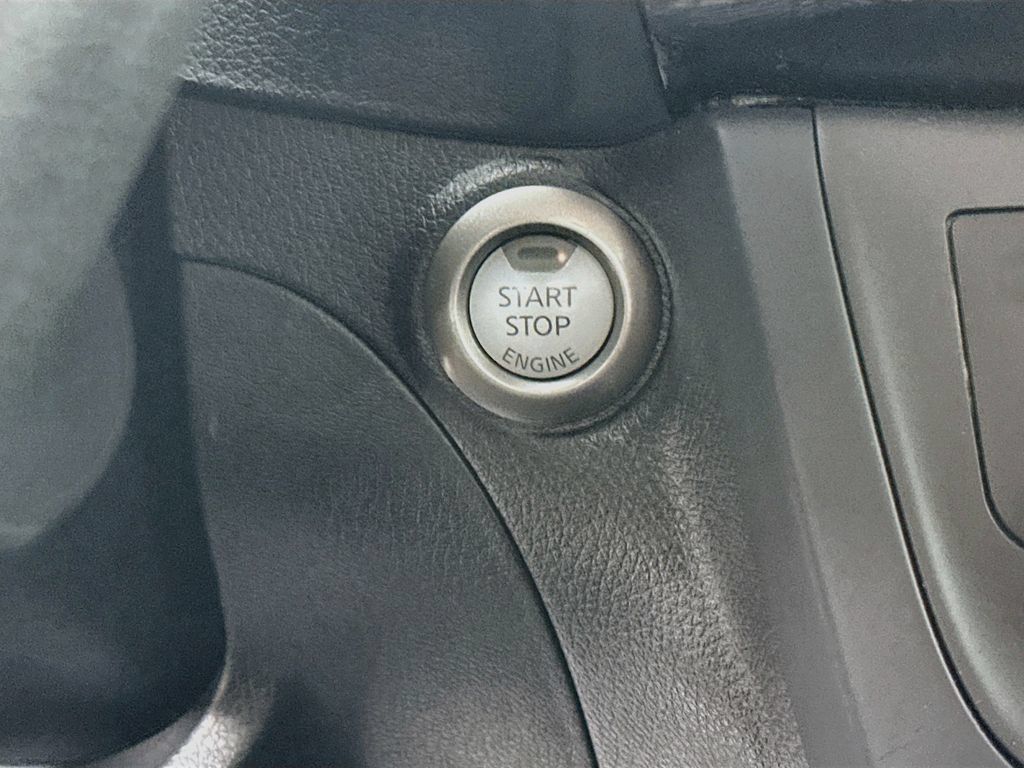 Used 2019 Nissan Sentra SV FWD image 19