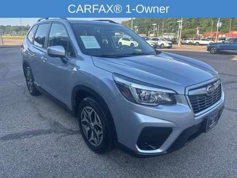 Used 2019 Subaru Forester Premium w/ All-Weather Package AWD/4WD image 2