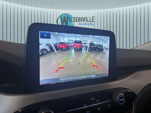 Used 2022 Ford Escape SE w/ Convenience Package AWD/4WD image 3