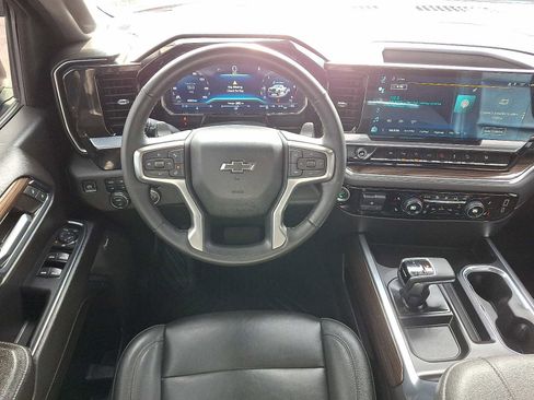 Certified 2024 Chevrolet Silverado 1500 LT Trail Boss w/ Convenience Package II image 12