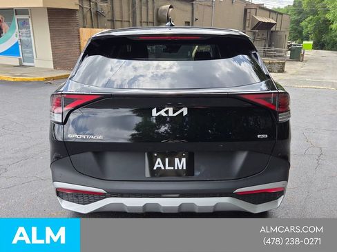Used 2025 Kia Sportage LX AWD/4WD image 4