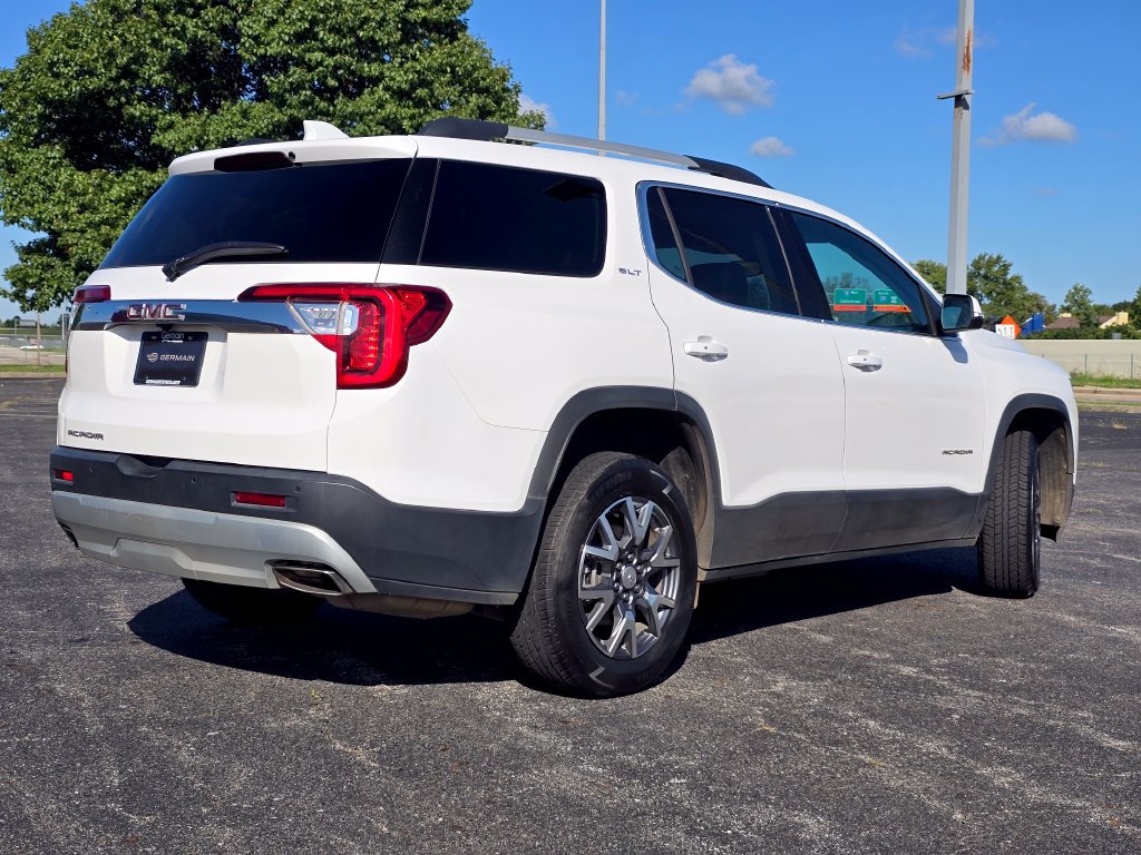 Used 2023 GMC Acadia SLT FWD image 15