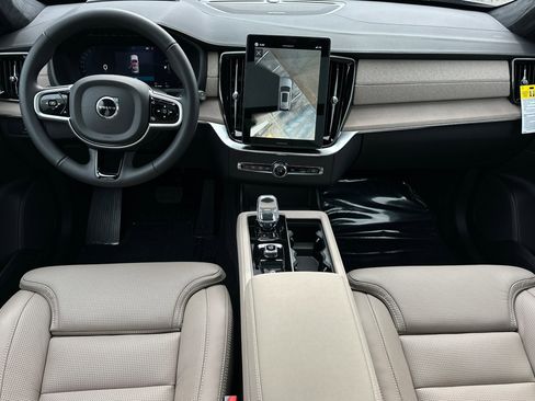 New 2026 Volvo XC90 T8 Ultra w/ Lounge Package AWD/4WD image 11