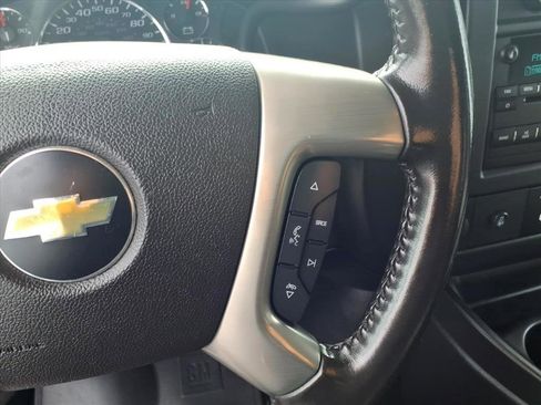 Used 2017 Chevrolet Express 3500 LT w/ LT Preferred Equipment Group image 25