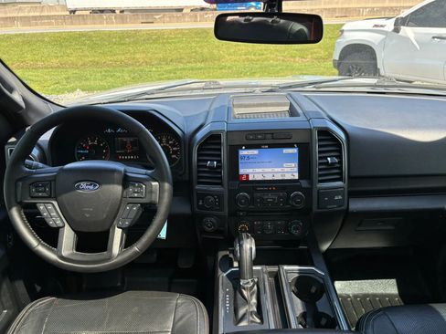 Used 2017 Ford F150 XLT w/ Equipment Group 302A Luxury AWD/4WD image 26