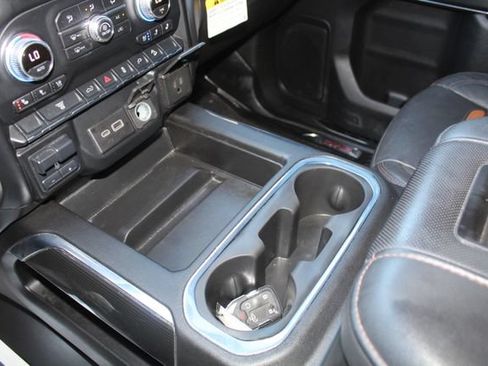 Used 2021 GMC Sierra 2500 AT4 AWD/4WD image 30