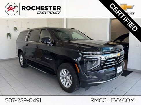 Certified 2025 Chevrolet Suburban LT w/ Comfort Package AWD/4WD image 1