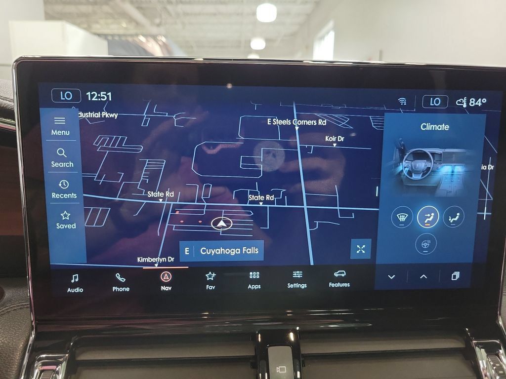 Used 2022 Lincoln Navigator Reserve AWD/4WD image 46