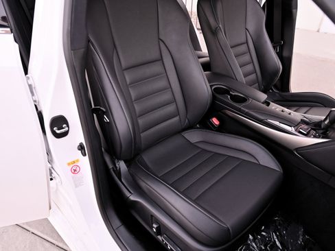 Used 2017 Lexus IS 200t IS Turbo RWD image 15