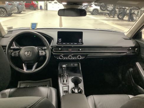 Used 2024 Honda Civic EX-L image 8