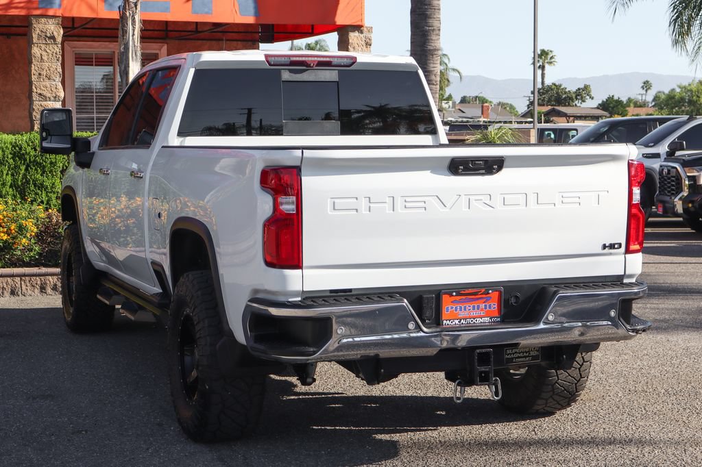 Used 2021 Chevrolet Silverado 2500 LTZ w/ LTZ Convenience Package AWD/4WD image 6