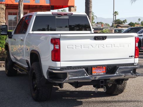 Used 2021 Chevrolet Silverado 2500 LTZ w/ LTZ Convenience Package image 6