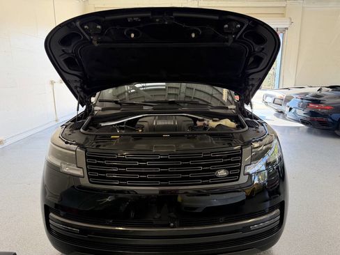 Used 2024 Land Rover Range Rover Autobiography image 53