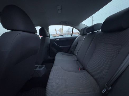 Used 2012 Volkswagen Jetta S 4dr Sedan 6A image 11