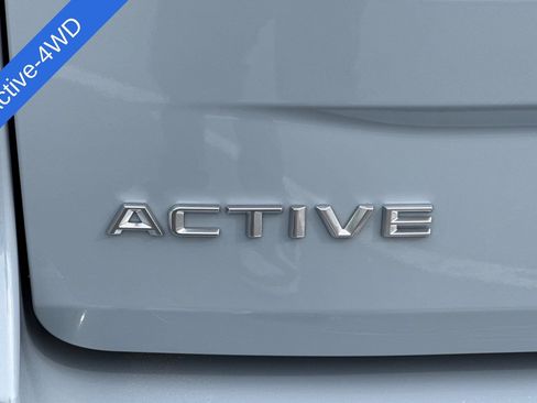 Certified 2025 Ford Expedition Active AWD/4WD image 30