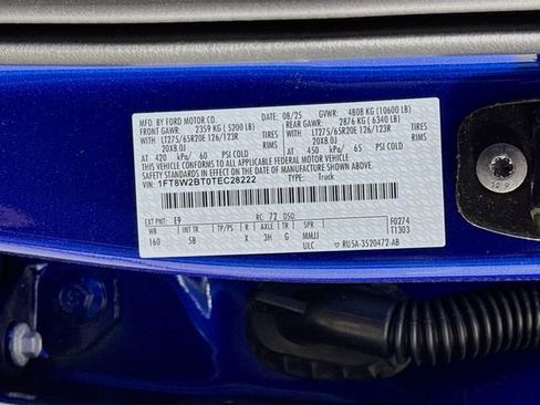 New 2026 Ford F250 Lariat w/ Black Appearance Package image 33