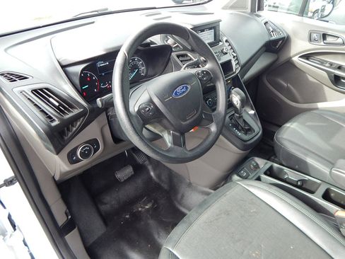Used 2023 Ford Transit Connect XL image 2