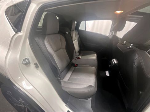 Used 2024 Subaru Crosstrek 2.0i Premium image 16