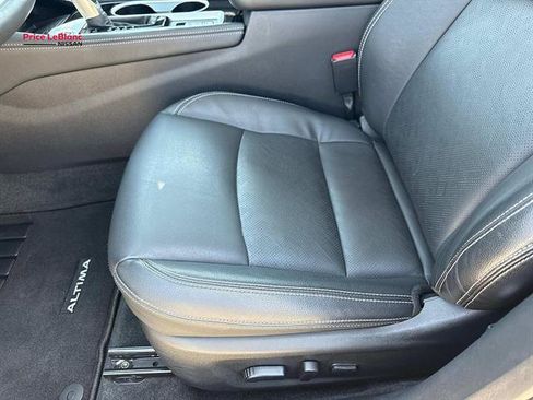 Used 2025 Nissan Altima 2.5 SL AWD/4WD image 15