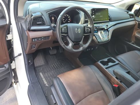 Used 2025 Honda Odyssey Elite image 26